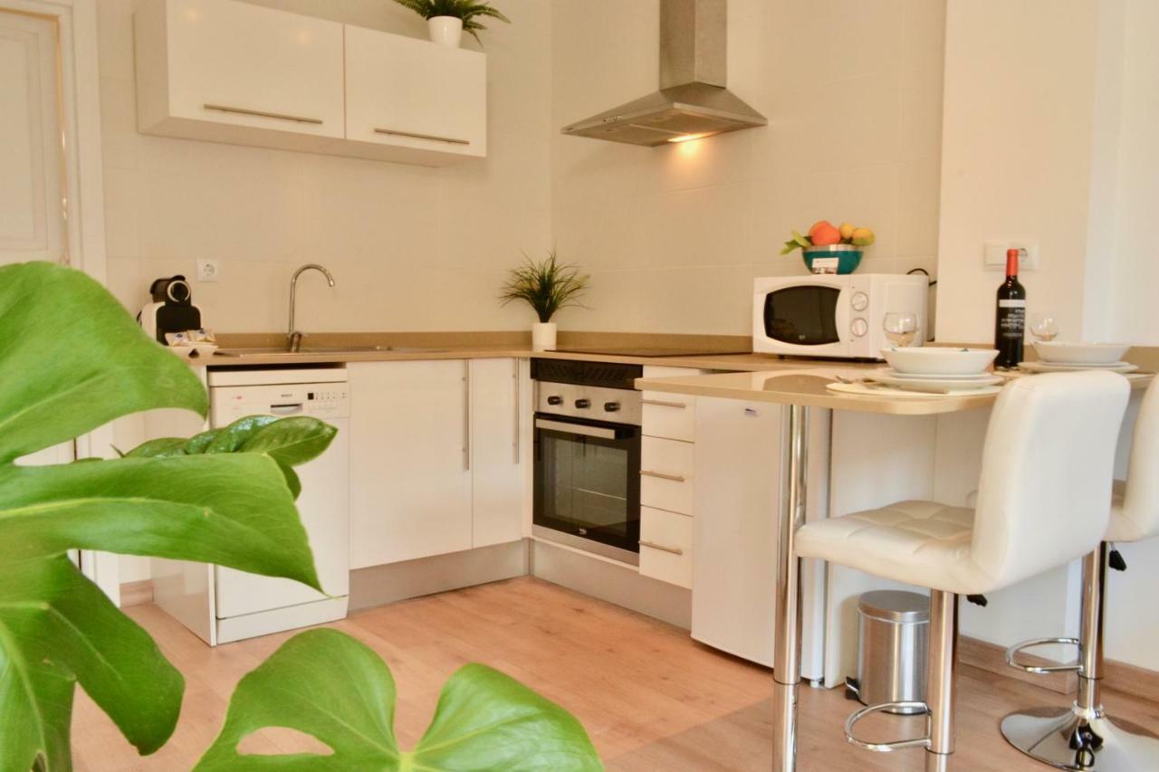 Hola Valencia - Holiday Apartments Екстер'єр фото